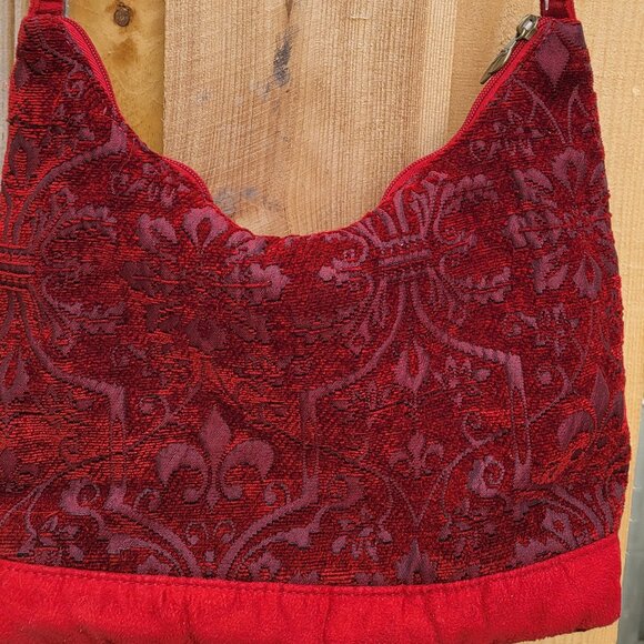 Isabella's Journey Shoulder Bag - Picture 4 of 7